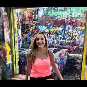 Meet your Posher, Aimee